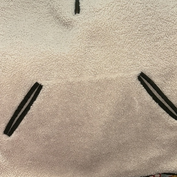 Barbour       popover fleece size 8 cream‎ color olive green accents - Picture 8 of 11